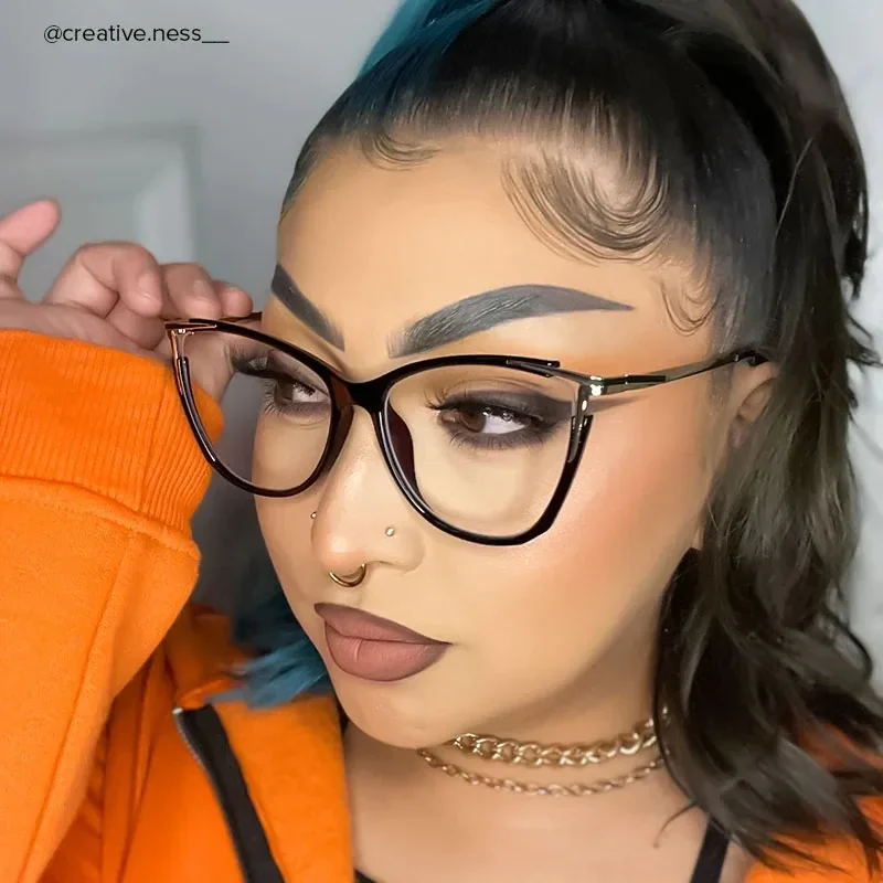Bessie Black Glasses 7