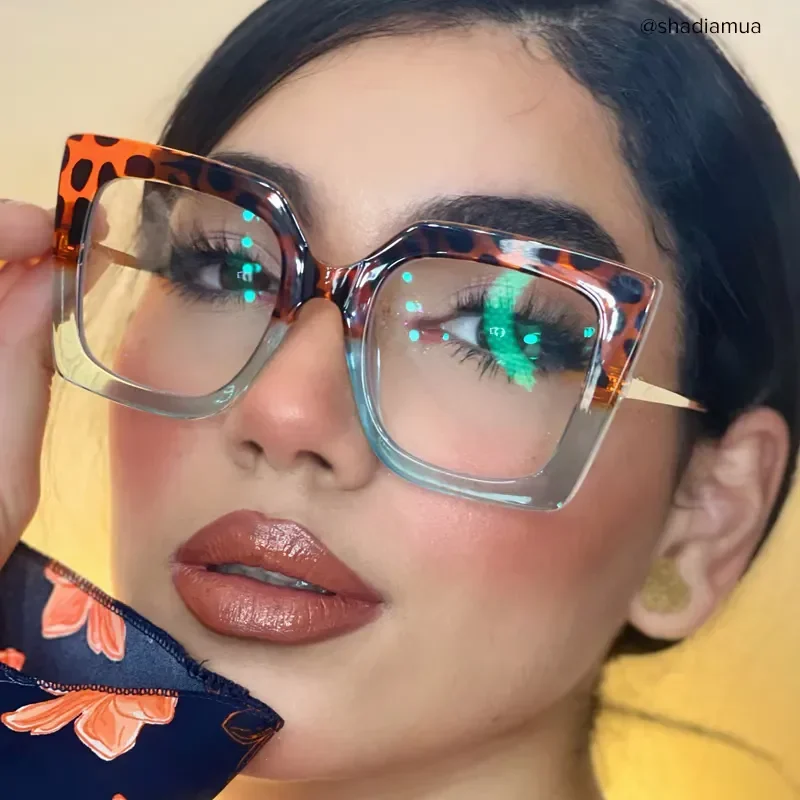 Vernetta Tortoise Glasses 7