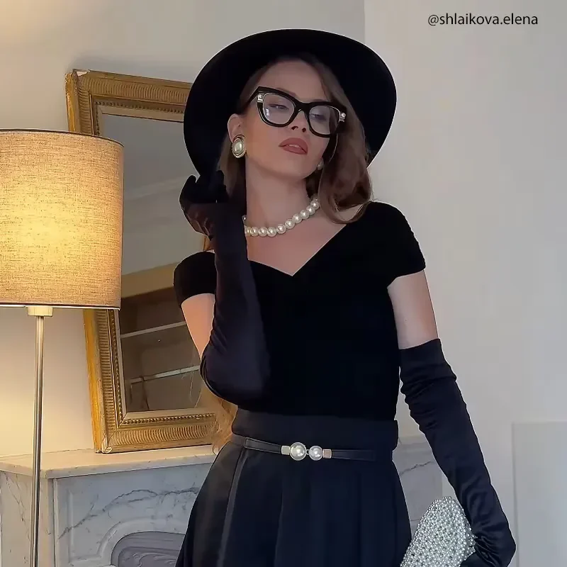 Yolanda Black Glasses 10
