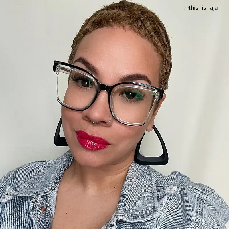 Zuzanna Black Glasses 4