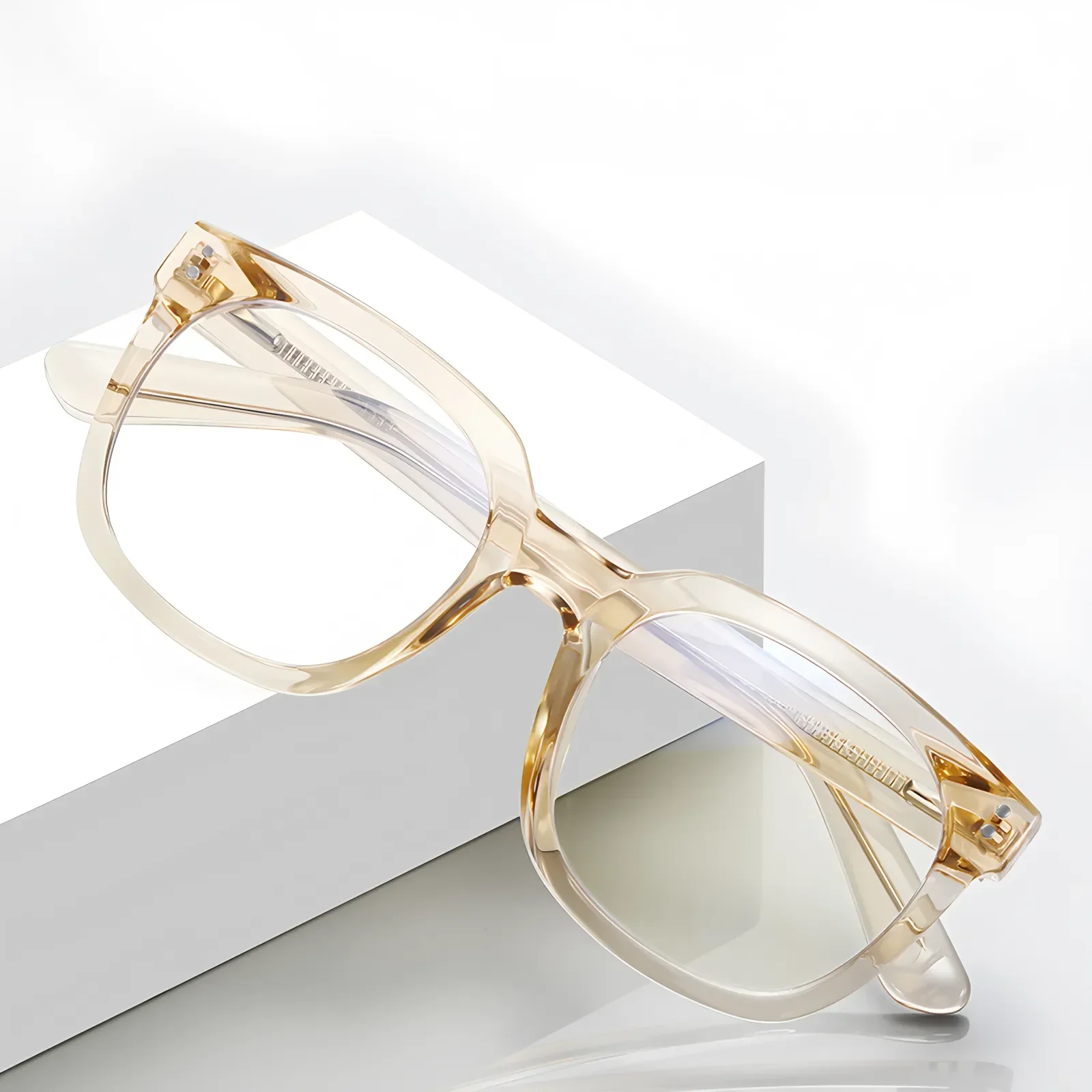 PF2124 Champagne Glasses 5