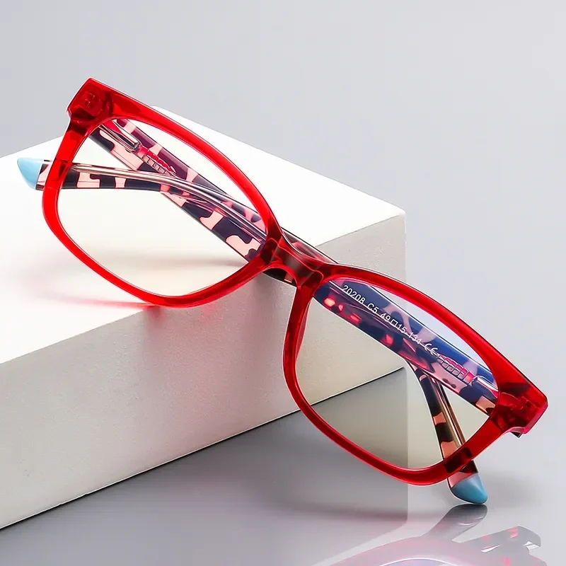 Pitts Red Glasses 4